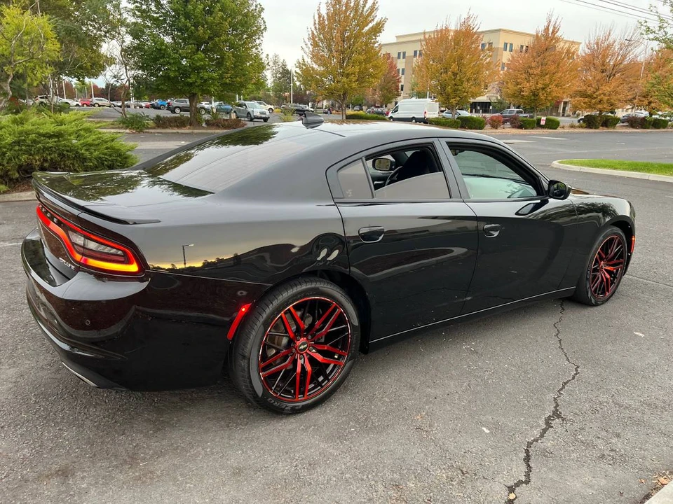 2016 Dodge Charger 7th Gen - Image 6 of 11