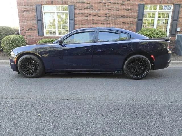 2016 Dodge Charger 7th Gen - Image 2 of 17