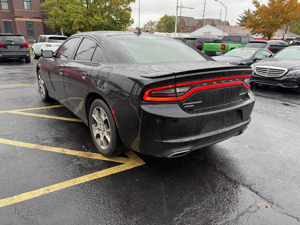 2016 Dodge Charger 7th Gen - Image 4 of 11