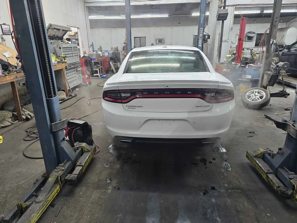 2016 Dodge Charger 7th Gen - Image 7 of 15