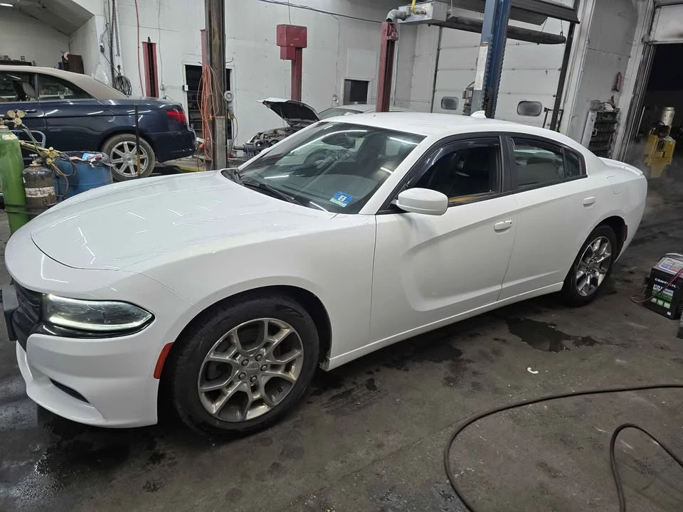 2016 Dodge Charger 7th Gen - Image 5 of 15