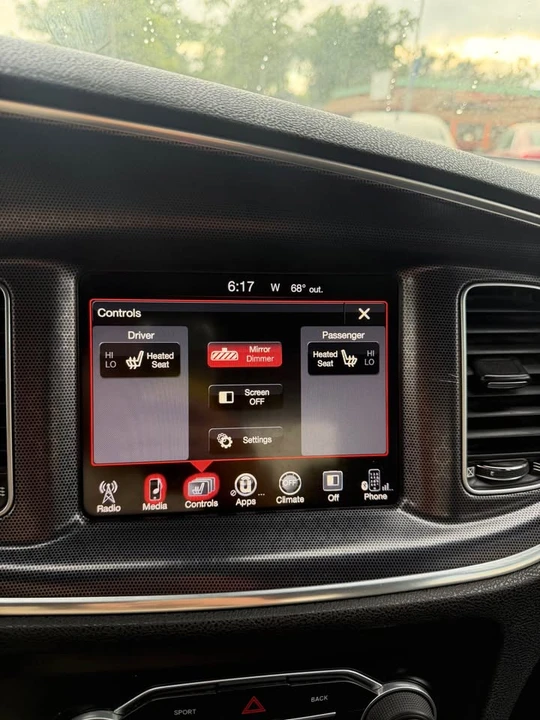 2016 Dodge Charger 7th Gen - Image 13 of 20