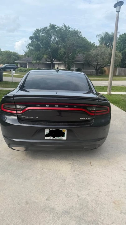 2016 Dodge Charger 7th Gen - Image 10 of 13