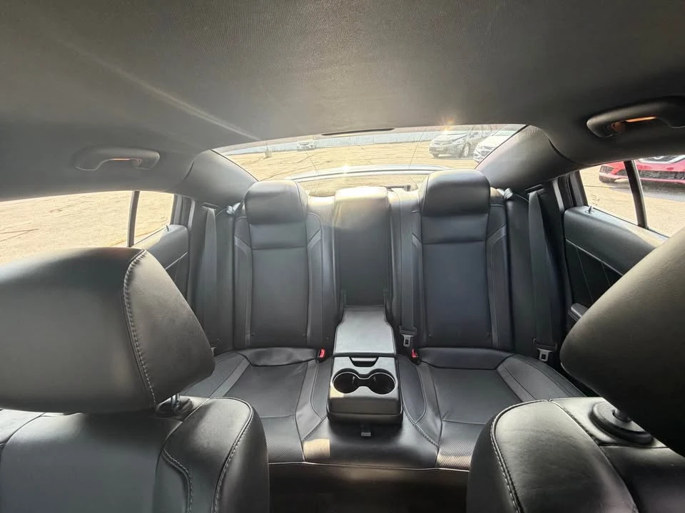 2016 Dodge Charger 7th Gen - Image 10 of 18