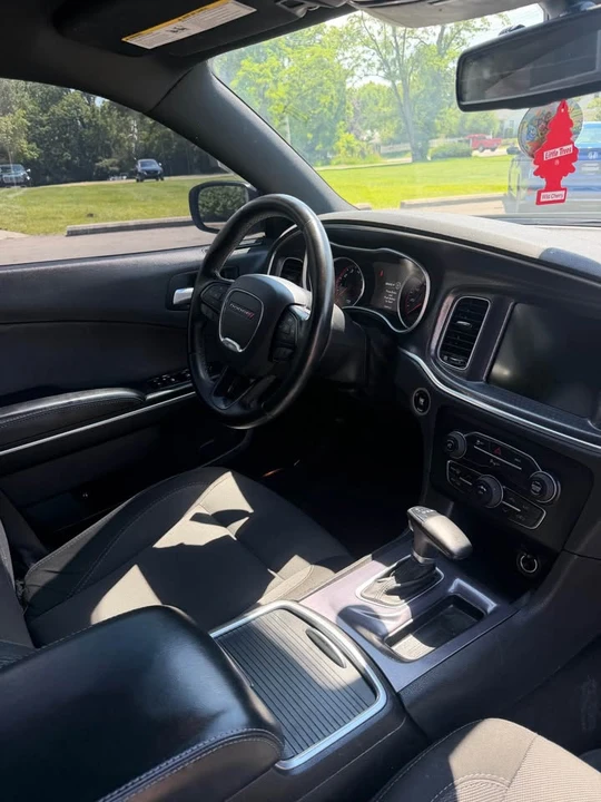 2016 Dodge Charger 7th Gen - Image 12 of 14