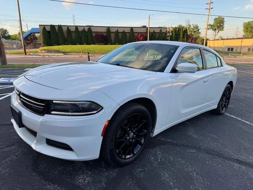 2016 Dodge Charger 7th Gen - Image 3 of 18