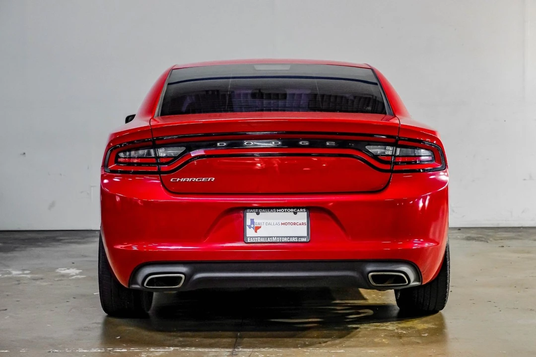 2016 Dodge Charger 7th Gen - Image 14 of 21