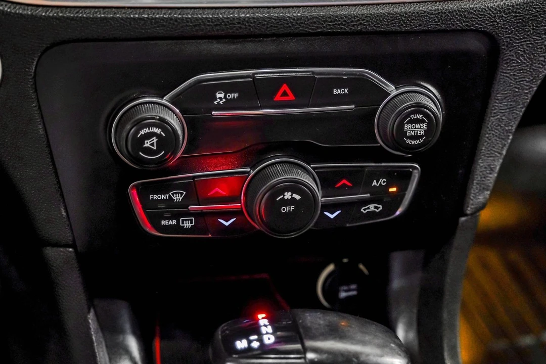 2016 Dodge Charger 7th Gen - Image 30 of 31