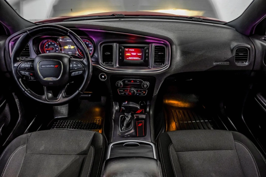 2016 Dodge Charger 7th Gen - Image 20 of 31