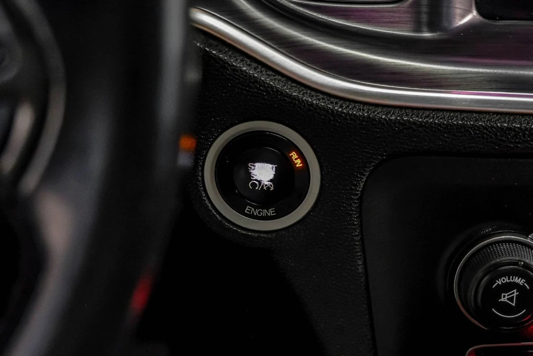 2016 Dodge Charger 7th Gen - Image 31 of 31