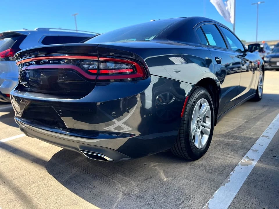 2016 Dodge Charger 7th Gen - Image 2 of 3