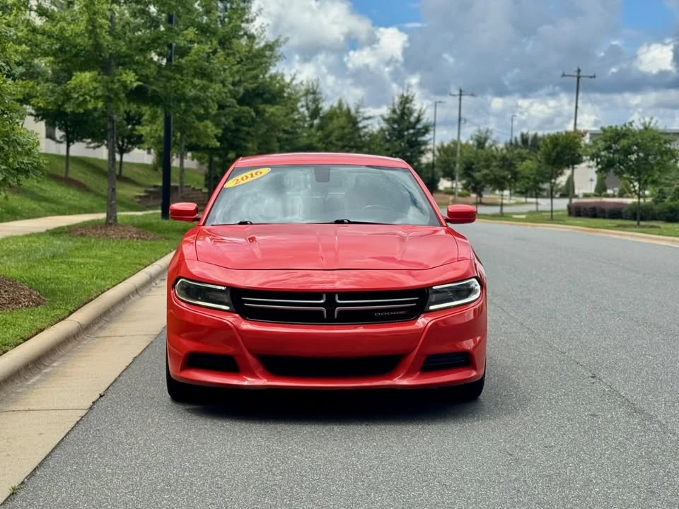 2016 Dodge Charger 7th Gen - Image 2 of 8