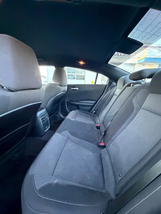 2016 Dodge Charger 7th Gen - Image 11 of 12