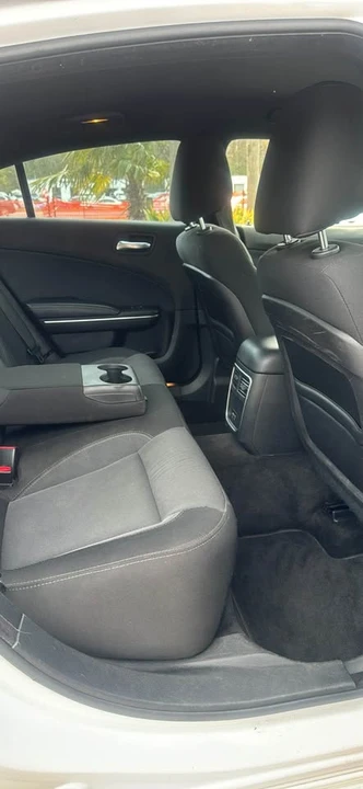 2016 Dodge Charger 7th Gen - Image 4 of 8