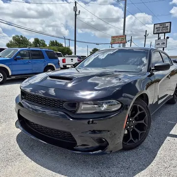 2016 Dodge Charger SE Sedan 4D