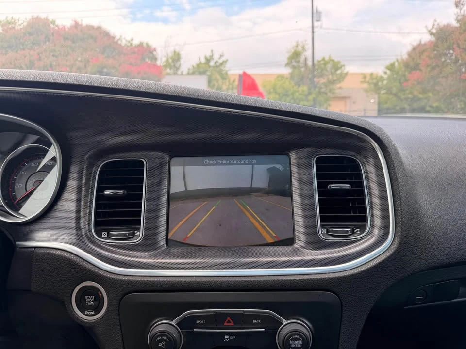 2016 Dodge Charger 7th Gen - Image 12 of 15