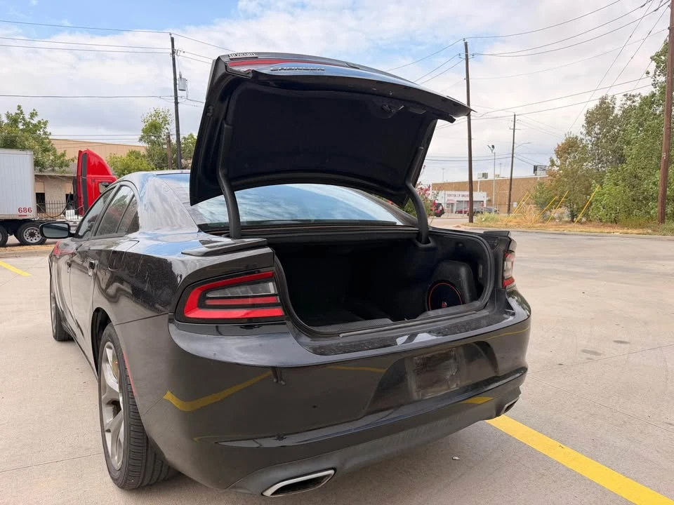 2016 Dodge Charger 7th Gen - Image 15 of 15