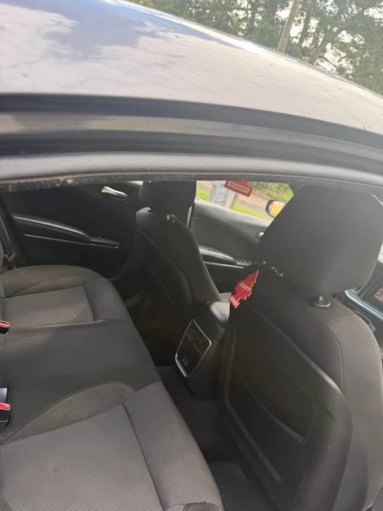 2016 Dodge Charger 7th Gen - Image 9 of 16