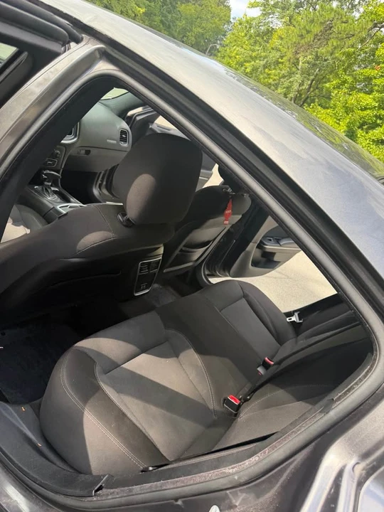 2016 Dodge Charger 7th Gen - Image 11 of 16