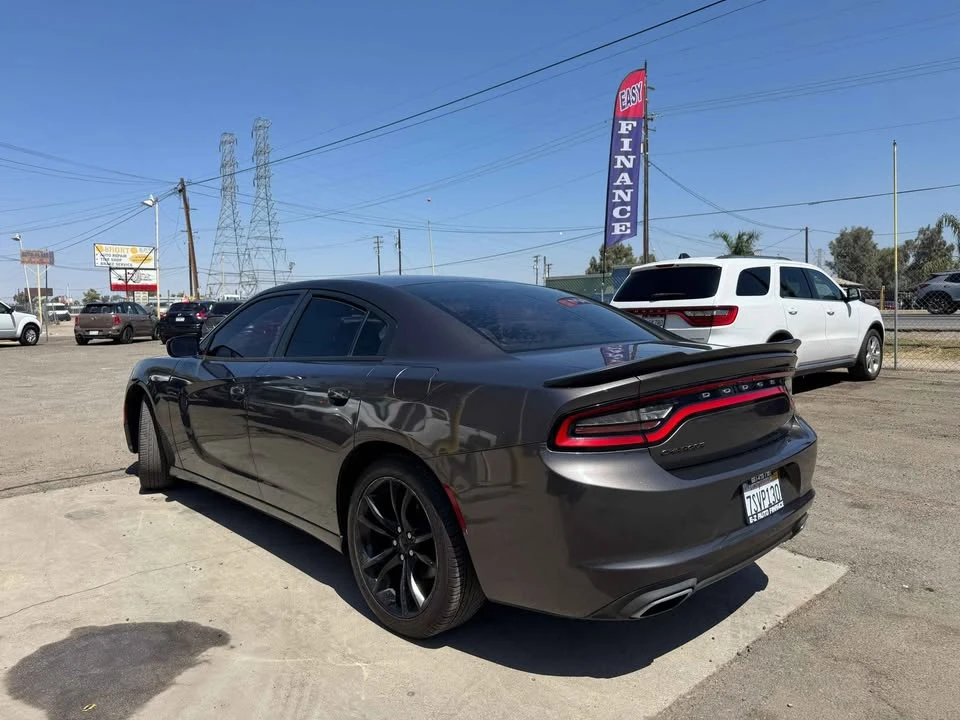 2016 Dodge Charger 7th Gen - Image 3 of 9