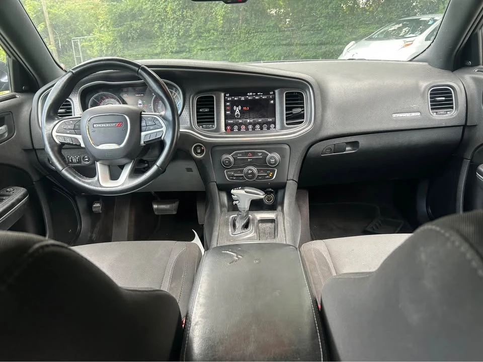 2016 Dodge Charger 7th Gen - Image 11 of 13