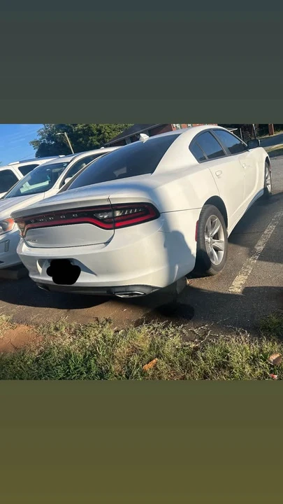 2016 Dodge Charger 7th Gen - Image 2 of 7
