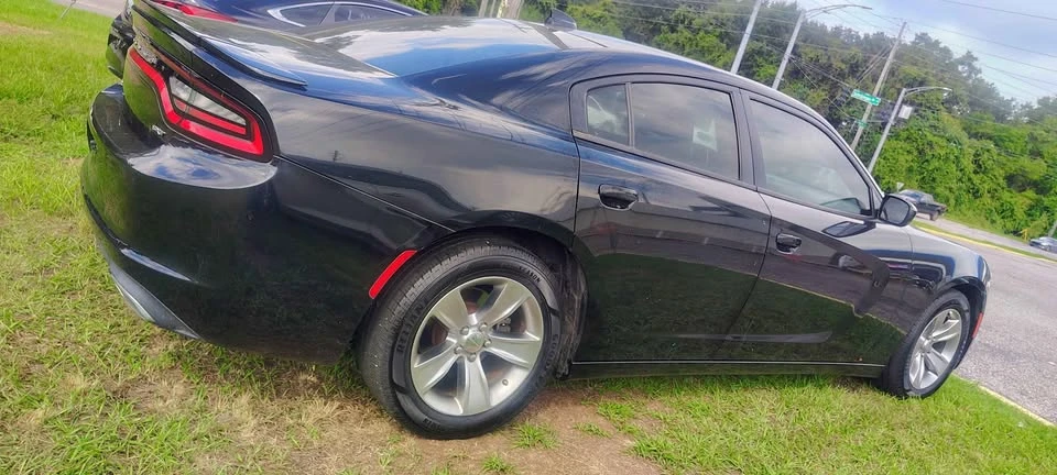 2016 Dodge Charger 7th Gen - Image 2 of 13