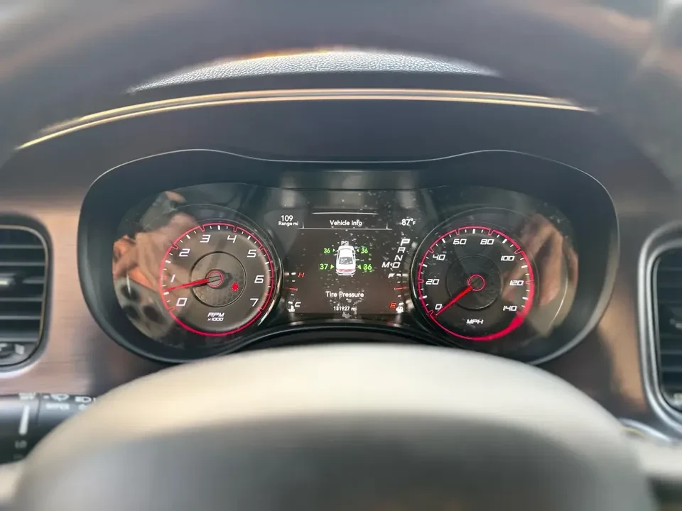 2016 Dodge Charger 7th Gen - Image 13 of 14
