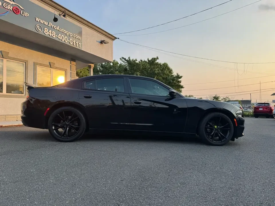 2016 Dodge Charger 7th Gen - Image 7 of 14