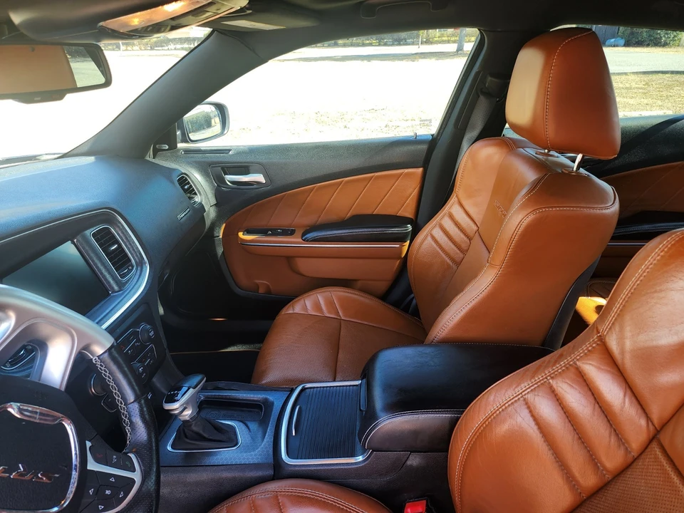 2016 Dodge Charger SRT & 392 7th Gen - Image 29 of 31