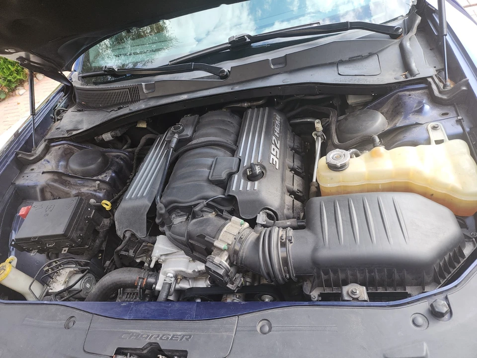 2016 Dodge Charger SRT & 392 7th Gen - Image 26 of 31