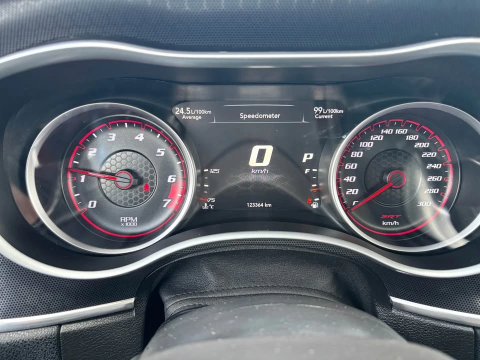 2016 Dodge Charger SRT & 392 7th Gen - Image 9 of 14