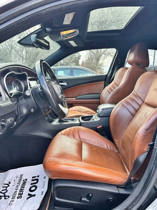2016 Dodge Charger SRT & 392 7th Gen - Image 7 of 14