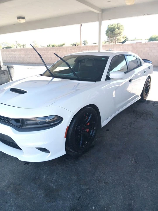 2016 Dodge Charger SRT & 392 7th Gen - Image 12 of 17