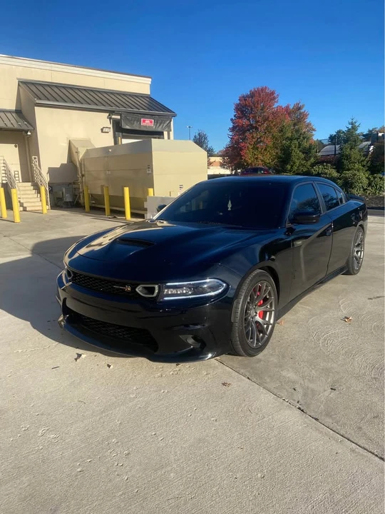 2016 Dodge Charger SRT & 392 7th Gen - Image 5 of 9