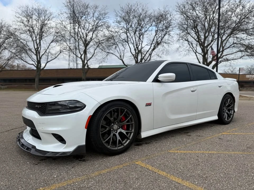 2016 Dodge Charger SRT & 392 7th Gen - Image 7 of 20