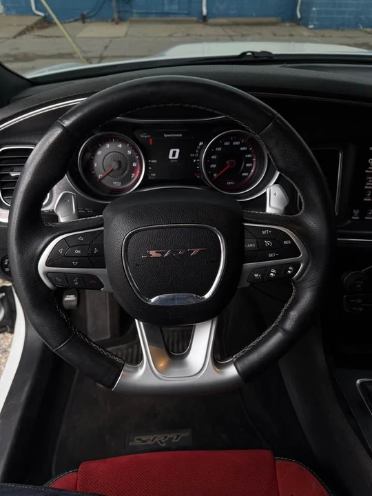 2016 Dodge Charger SRT & 392 7th Gen - Image 11 of 20
