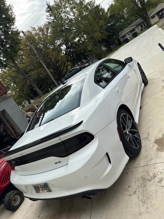 2016 Dodge Charger SRT & 392 7th Gen - Image 3 of 8