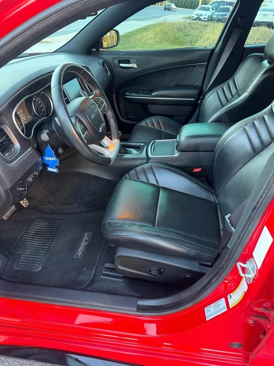 2016 Dodge Charger SRT & 392 7th Gen - Image 9 of 20