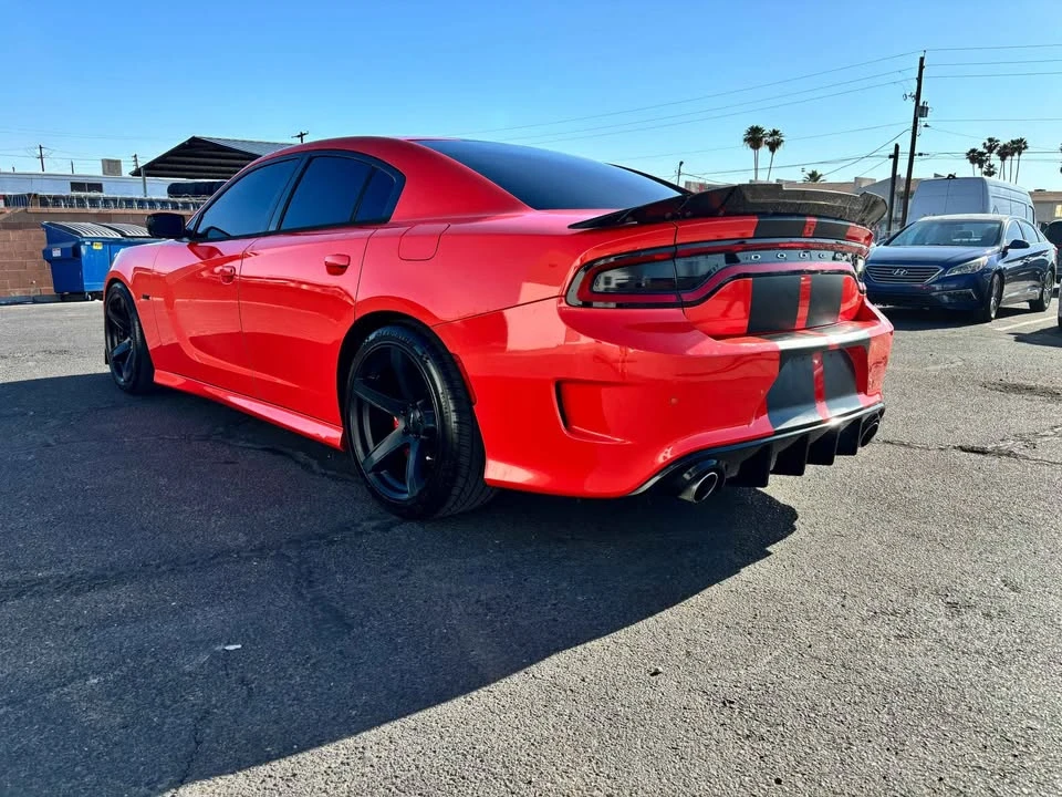 2016 Dodge Charger SRT & 392 7th Gen - Image 5 of 9