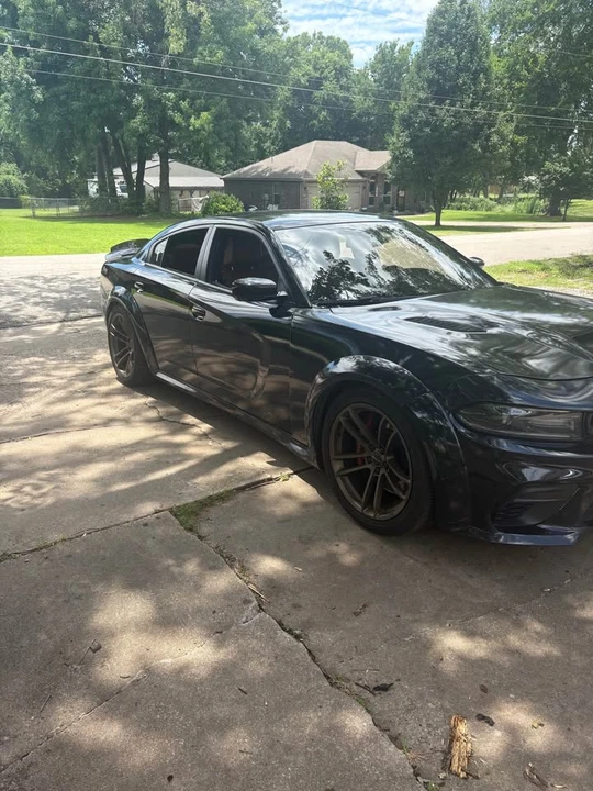 2016 Dodge Charger SRT & 392 7th Gen - Image 5 of 9
