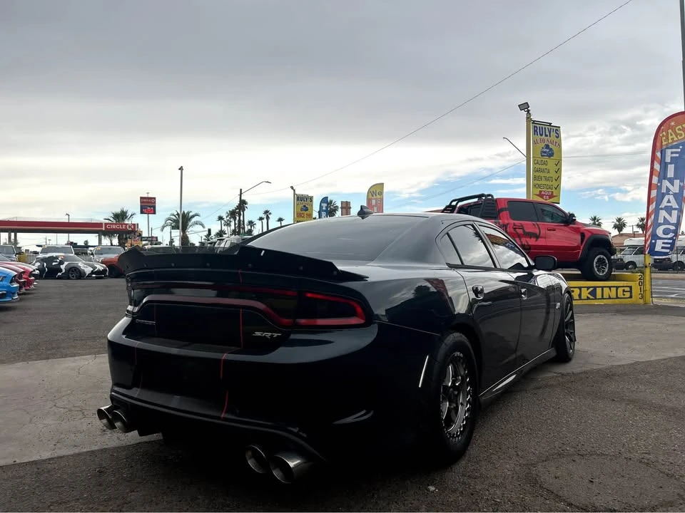 2016 Dodge Charger SRT & 392 7th Gen - Image 4 of 17