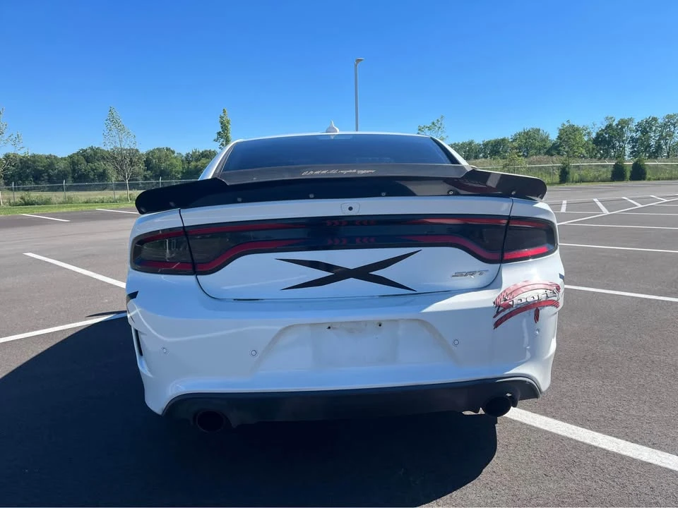 2016 Dodge Charger SRT & 392 7th Gen - Image 7 of 18