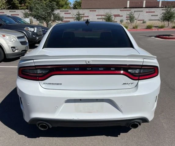 2016 Dodge Charger SRT & 392 7th Gen - Image 4 of 15