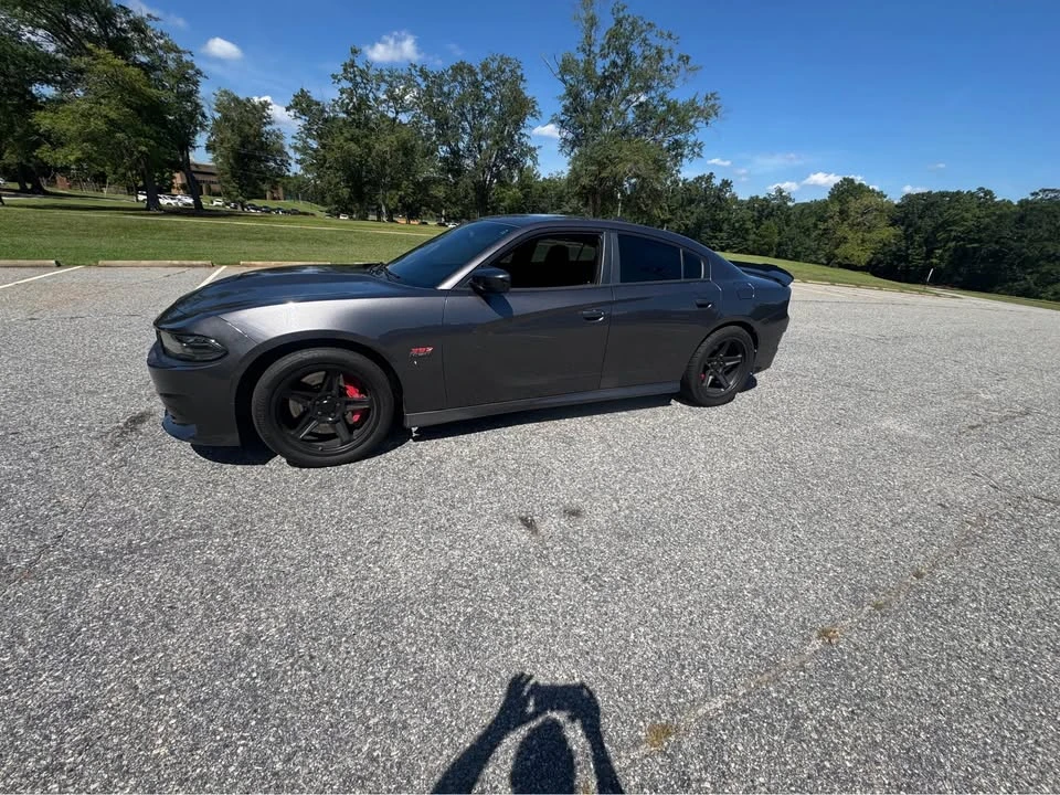 2016 Dodge Charger SRT & 392 7th Gen - Image 4 of 10