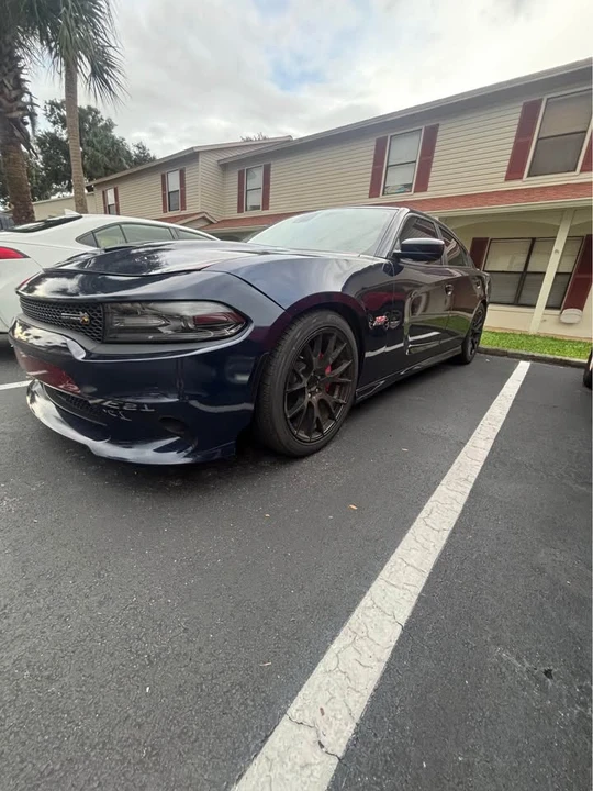 2016 Dodge Charger SRT & 392 7th Gen - Image 15 of 19