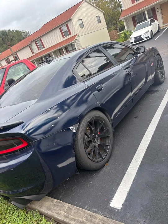 2016 Dodge Charger SRT & 392 7th Gen - Image 10 of 19