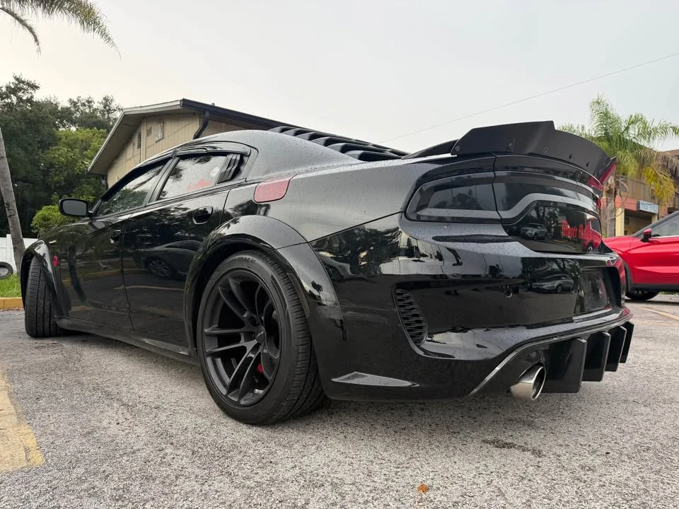 2016 Dodge Charger SRT & 392 7th Gen - Image 6 of 9