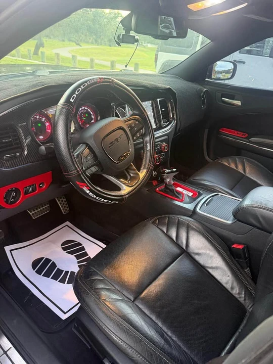 2016 Dodge Charger SRT & 392 7th Gen - Image 8 of 12