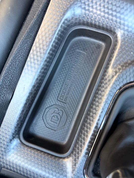 2016 Dodge Charger SRT Hellcat 7th Gen - Image 23 of 26